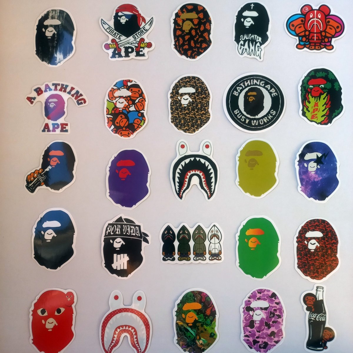 Set Stickere BAPE – 50 modele unice, stil streetwear & urban - StickerJoy