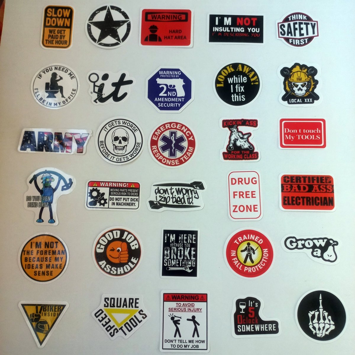 Pachet 150 Stickere Amuzante & Vulgare – Umor Brut 150 buc. - StickerJoy