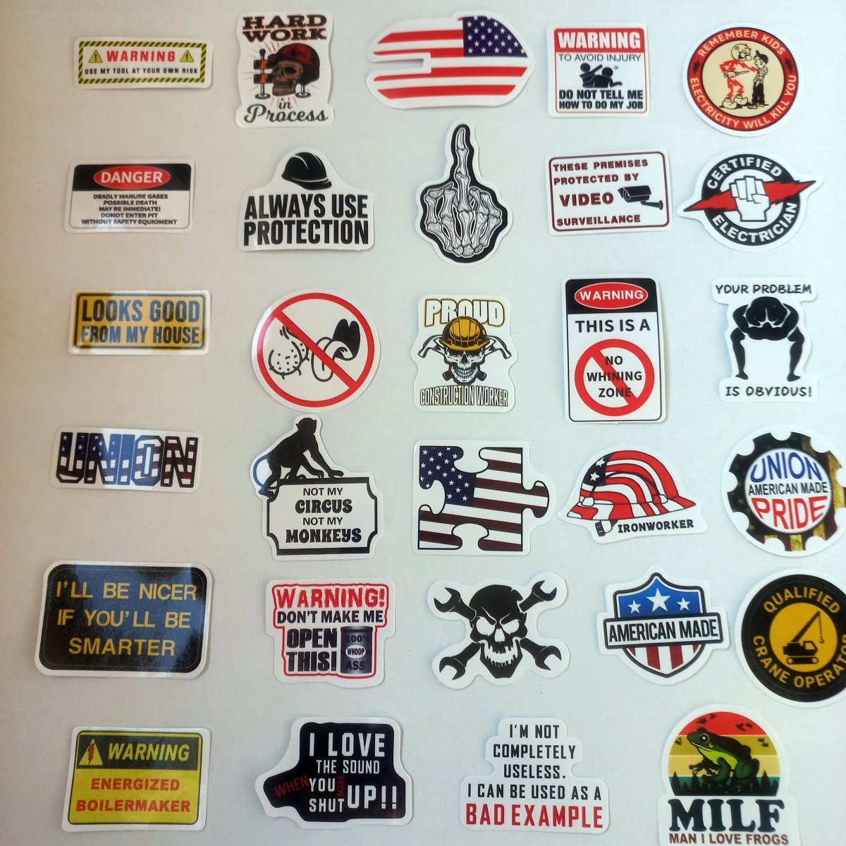 Pachet 150 Stickere Amuzante & Vulgare – Umor Brut 150 buc. - StickerJoy