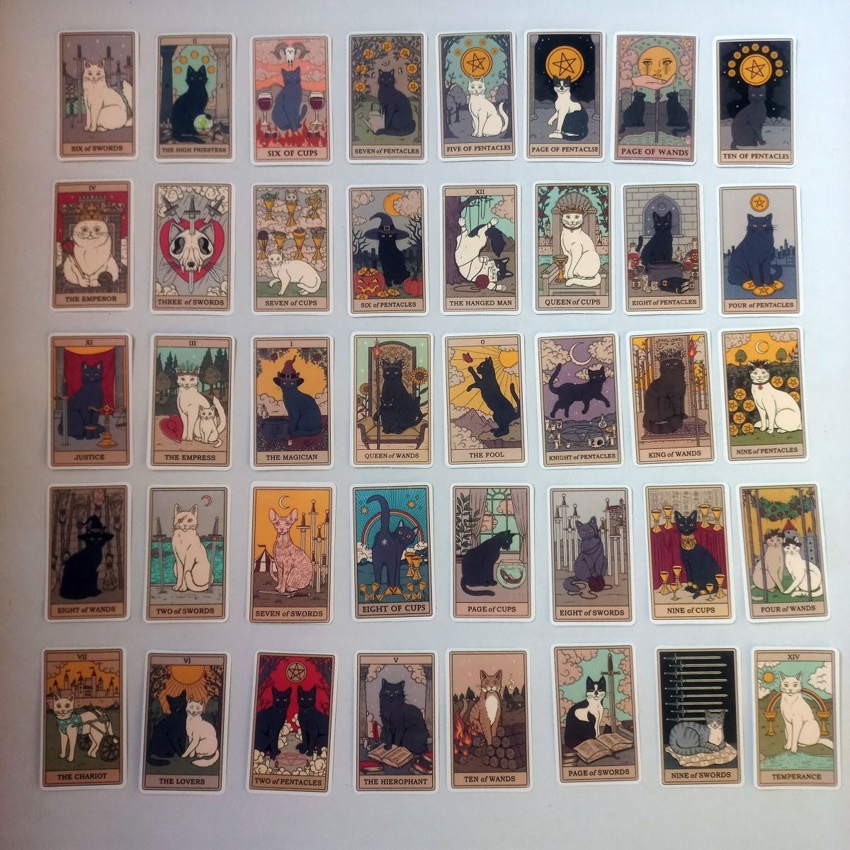 Set 78 Stickere Tarot cu Pisici – Arcane Majore & Minore - StickerJoy
