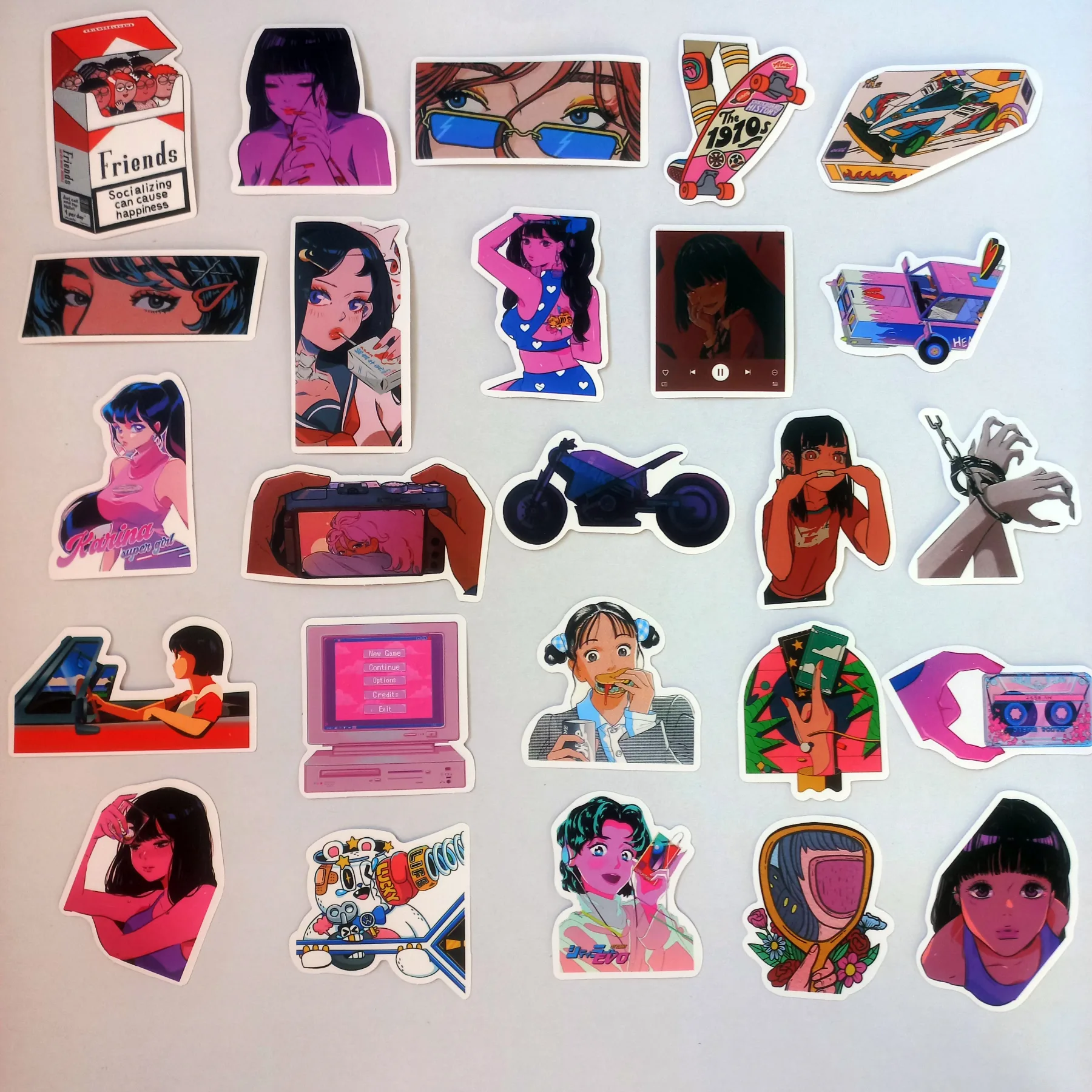 Pachet cu stickere anime retro, personaje manga, jocuri video și elemente Y2K în culori neon