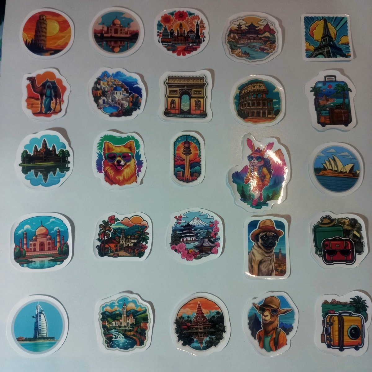 Pachet 50 Stickere În Jurul Lumii – Călătorii, Orașe & Aventură - StickerJoy