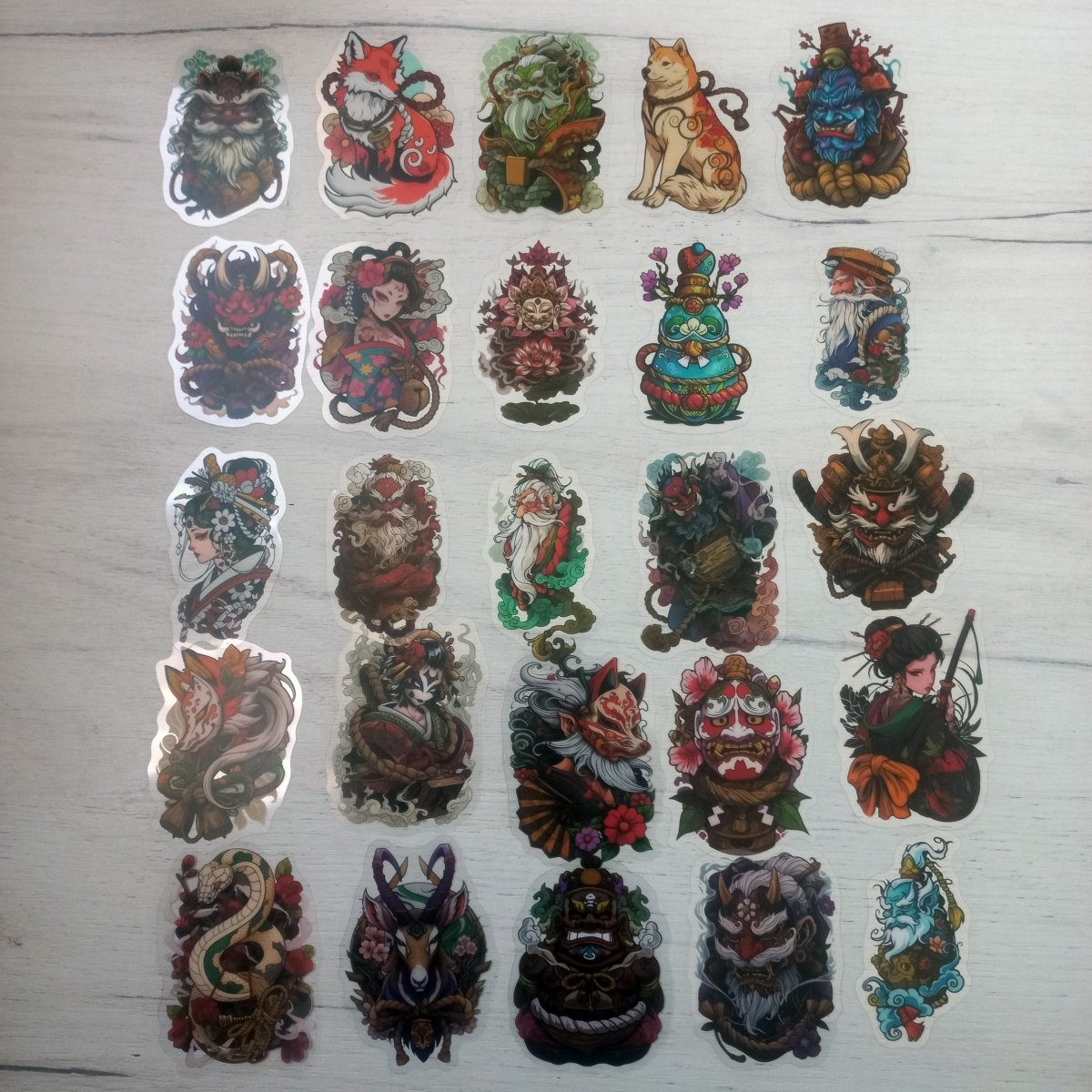 50 Stickere Stil Japonez – Samurai, Oni, Kitsune, Yokai | Stickere Premium Waterproof - StickerJoy