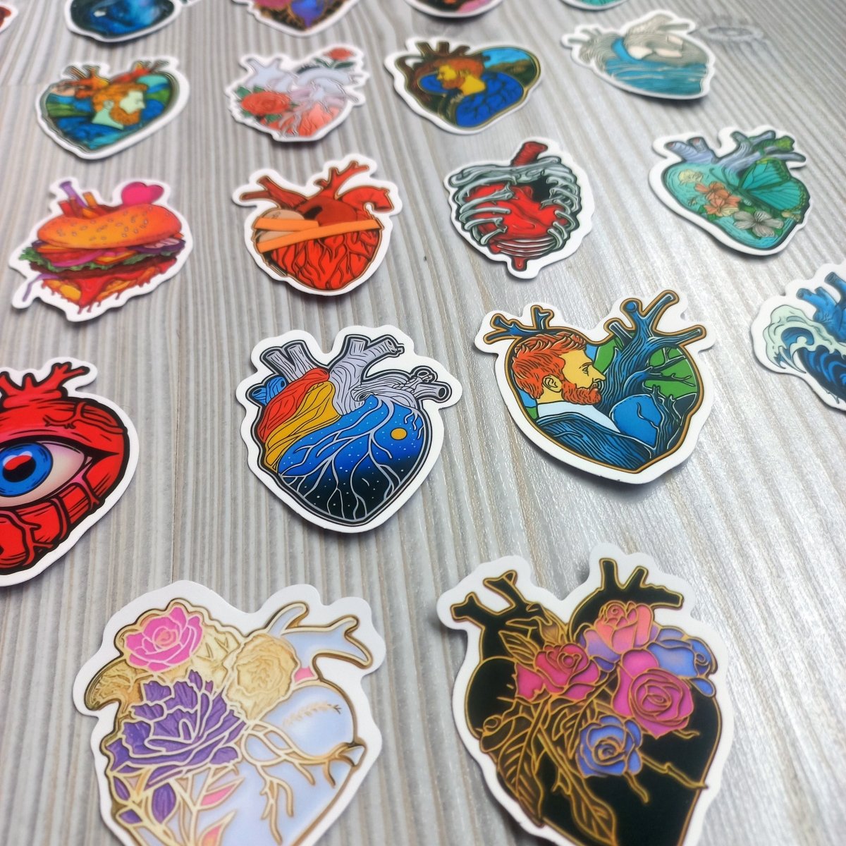 50 Stickere Inimi Premium – Set Stickere Heart Aesthetic Waterproof pentru Laptop, Telefon, Cadou - StickerJoy