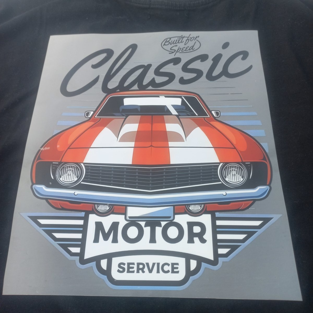 Sticker DTF „Classic Muscle Car” – Design Retro Auto Vintage - StickerJoy