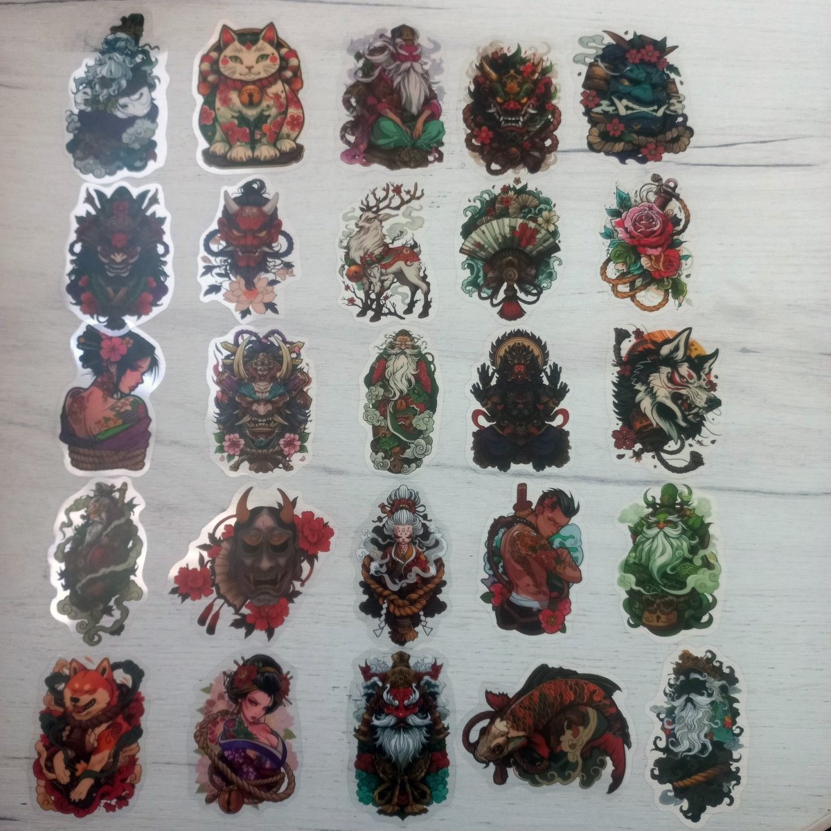 50 Stickere Stil Japonez – Samurai, Oni, Kitsune, Yokai | Stickere Premium Waterproof - StickerJoy