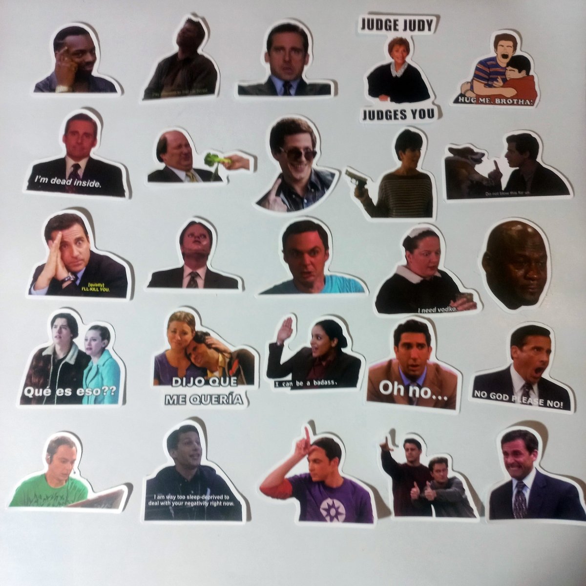 Pachet 100 Stickere Meme – Filme & Seriale Celebre | Reacții Amuzante - StickerJoy